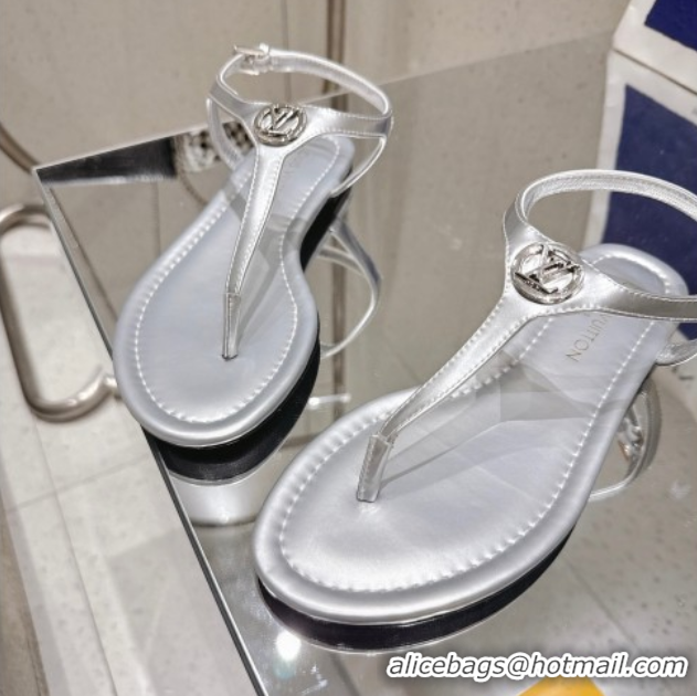 Top Design Louis Vuitton Sunkiss Flat Thong Sandals in Silver Leather 2025 1AHKU7 0609037