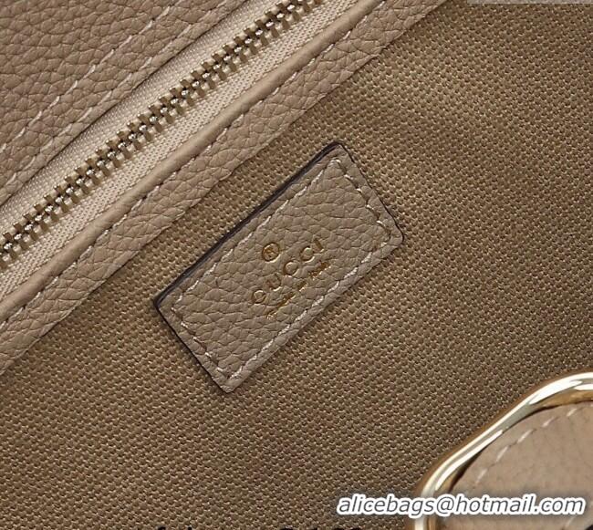 Best Quality Gucci Grainy Leather Medium Tote Bag with Hook Closure 795282 Beige 2024
