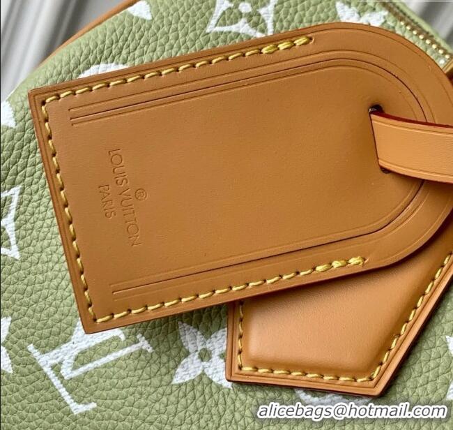 Super Quality Louis Vuitton Speedy P9 Bandouliere 30 Bag in Calf Leather M14064 Vert Clair Green 2025