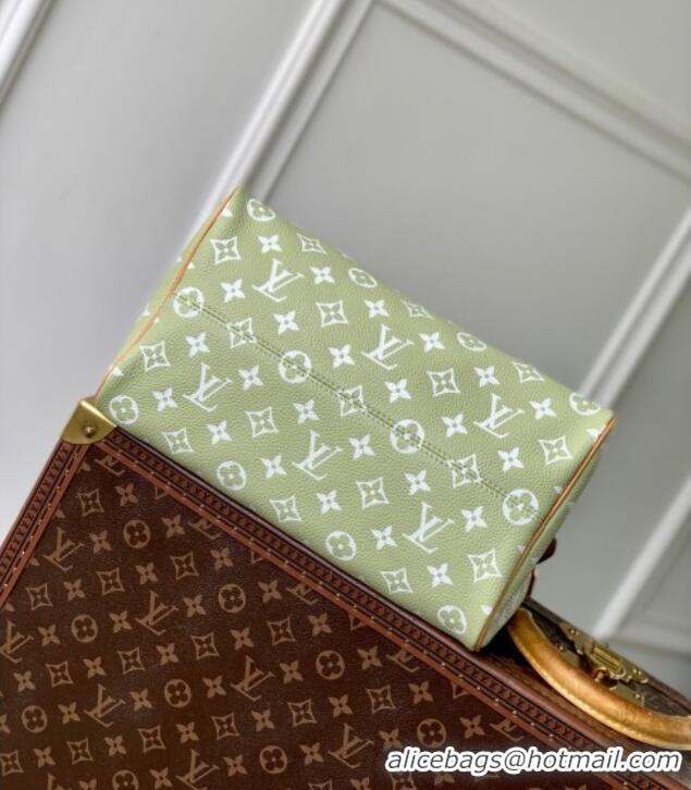 Super Quality Louis Vuitton Speedy P9 Bandouliere 30 Bag in Calf Leather M14064 Vert Clair Green 2025