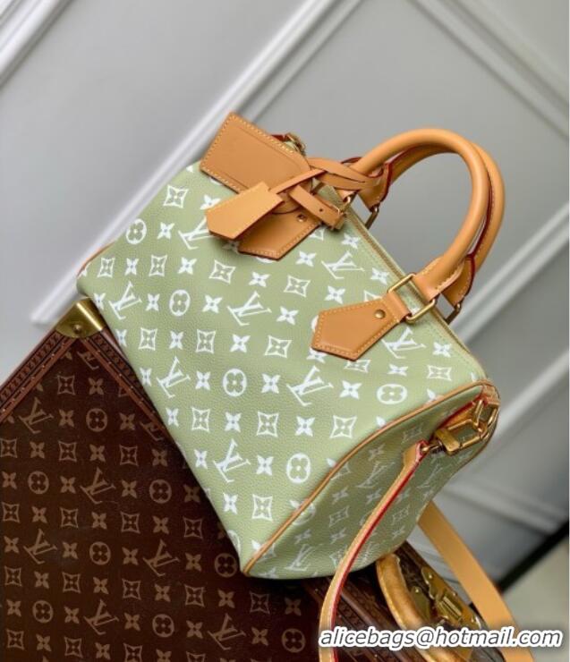 Super Quality Louis Vuitton Speedy P9 Bandouliere 30 Bag in Calf Leather M14064 Vert Clair Green 2025