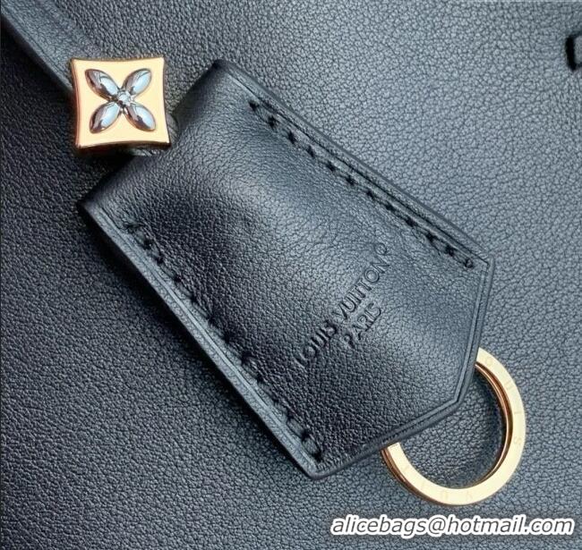 Famous Brand Louis Vuitton Capucines MM Souple Bag in Calf Leather M12924 Black 2025