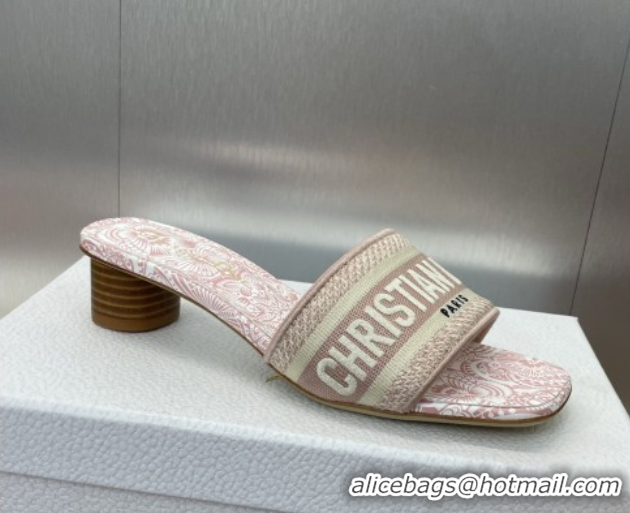 Best Product Dior Dway Heel Slides Sandal 4.5cm in Embroidered Cotton with D-Butterfly Paisley Motif Light Pink 0425079
