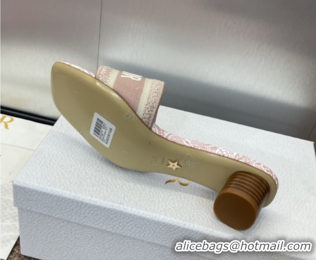Best Product Dior Dway Heel Slides Sandal 4.5cm in Embroidered Cotton with D-Butterfly Paisley Motif Light Pink 0425079