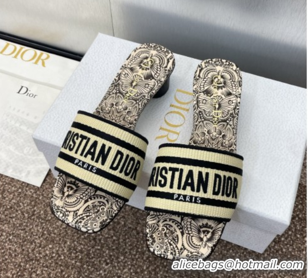 Pretty Style Dior Dway Heel Slides Sandal 4.5cm in Beige Raffia Straw with D-Butterfly Paisley Motif 0425081
