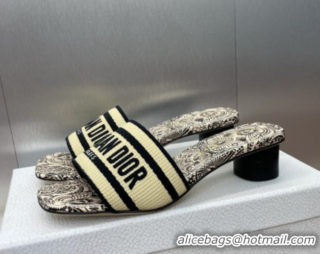 Pretty Style Dior Dway Heel Slides Sandal 4.5cm in Beige Raffia Straw with D-Butterfly Paisley Motif 0425081
