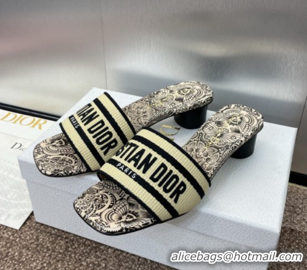 Pretty Style Dior Dway Heel Slides Sandal 4.5cm in Beige Raffia Straw with D-Butterfly Paisley Motif 0425081