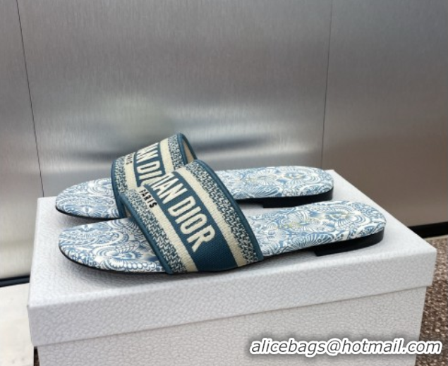 Luxury Dior Dway Flat Slides Sandal in Embroidered Cotton with D-Butterfly Paisley Motif Green 0425086