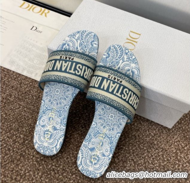 Luxury Dior Dway Flat Slides Sandal in Embroidered Cotton with D-Butterfly Paisley Motif Green 0425086