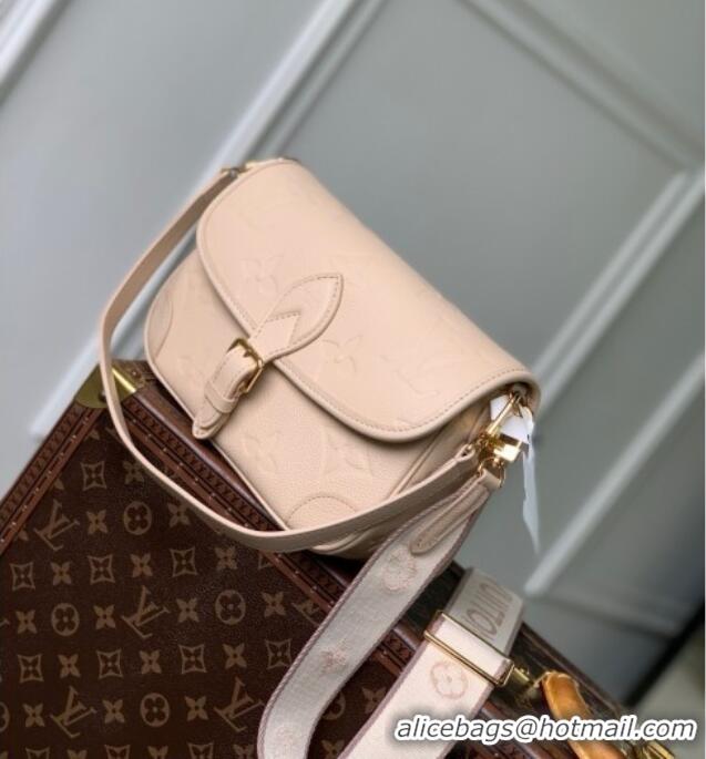 Top Quality Louis Vuitton Diane Bag in Sand Grained Cowhide Leather M13231 2025
