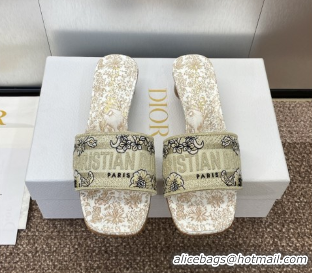 Good Quality Dior Dway Heel Slides Sandal 4.5cm in Cotton Embroidered with Metallic Thread and Gold-Tone Millefiori Unic