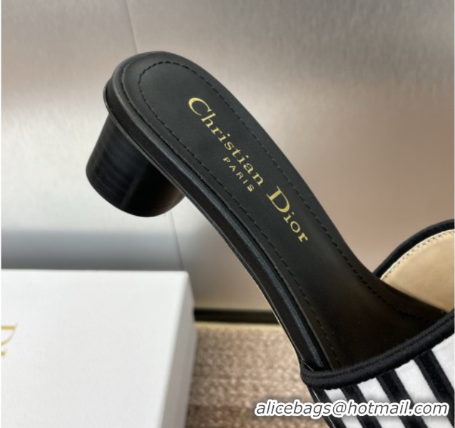 Purchase Dior Dway Heel Slides Sandal 4.5cm in Black and White Cotton Embroidered with Dior Graphique Motif 0425097
