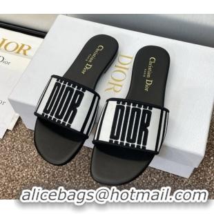Grade Quality Dior Dway Flat Slides Sandal in Black and White Cotton Embroidered with Dior Graphique Motif 0425098