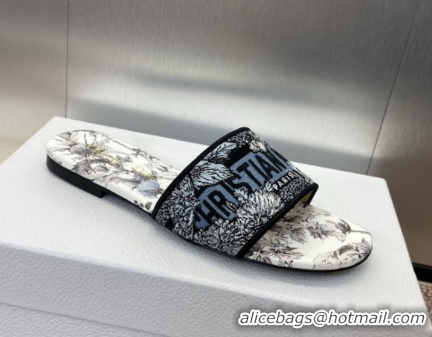 Sophisticated Dior Dway Flat Slides Sandal in Embroidered Cotton White/Blue 0425102