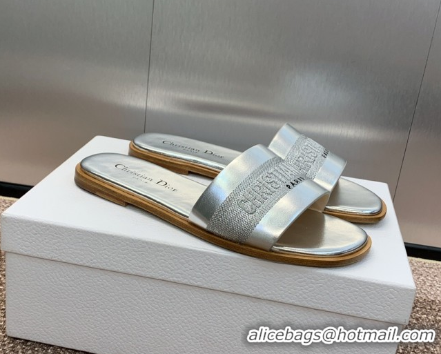 Top Grade Dior Dway Flat Slides Sandal in Calfskin and Embroidered Cotton Silver 0425110