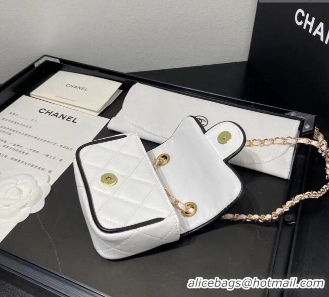 Traditional Discount Chanel Leather Clutch with Chain 0618 White 2025