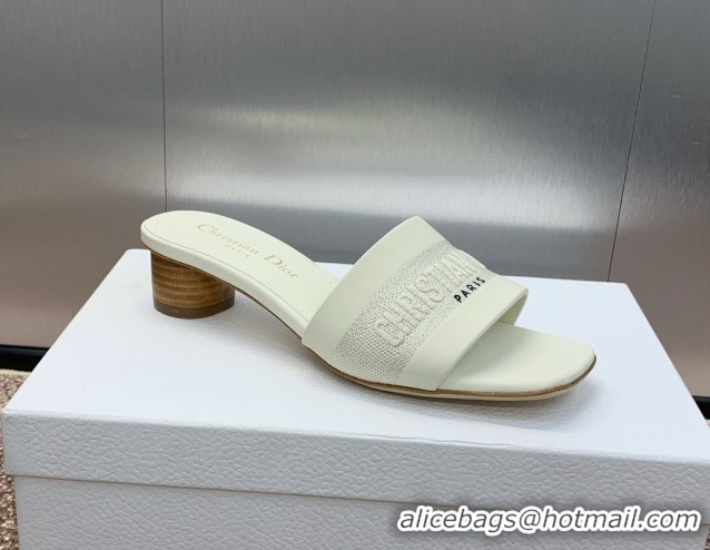 Top Grade Dior Dway Heel Slides Sandal 4.5cm in Calfskin and Embroidered Cotton White 0425115