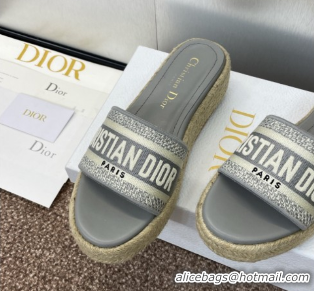 Pretty Style Dior Dway Platform Slides Sandal 4cm in Embroidered Cotton Grey 0605019