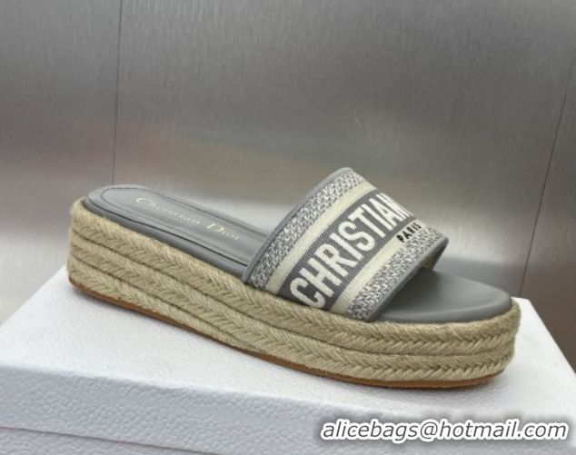Pretty Style Dior Dway Platform Slides Sandal 4cm in Embroidered Cotton Grey 0605019
