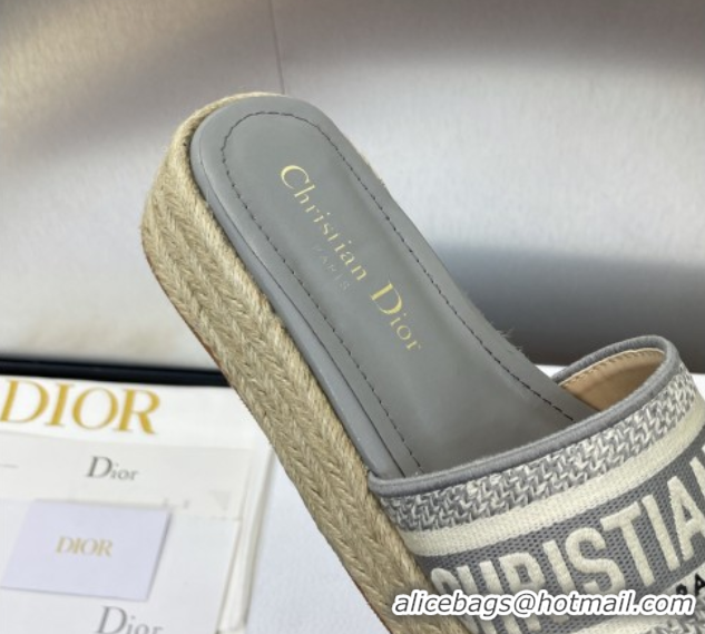 Pretty Style Dior Dway Platform Slides Sandal 4cm in Embroidered Cotton Grey 0605019