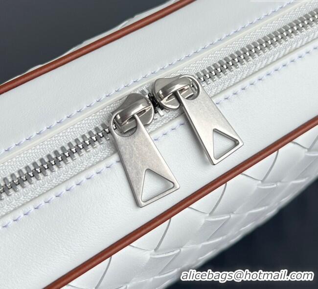 Famous Brand Bottega Veneta Men's Small Camera Bag in Intrecciato Leather 755923 White/Brown 2025
