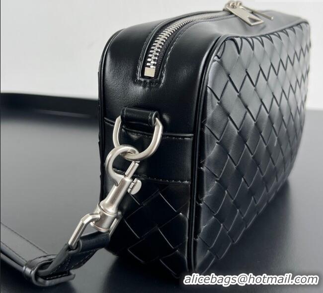 Top Grade Bottega Veneta Men's Small Camera Bag in Intrecciato Leather 755923 Black 2025