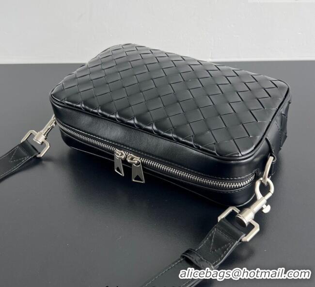 Top Grade Bottega Veneta Men's Small Camera Bag in Intrecciato Leather 755923 Black 2025