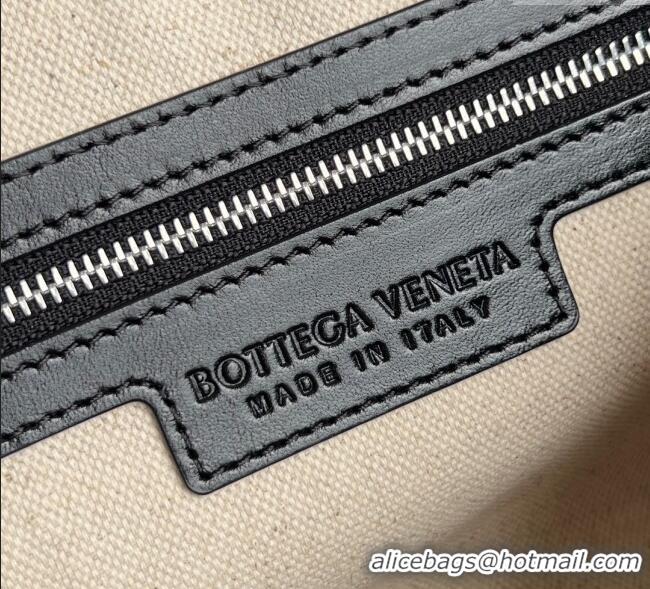 Top Grade Bottega Veneta Men's Small Camera Bag in Intrecciato Leather 755923 Black 2025