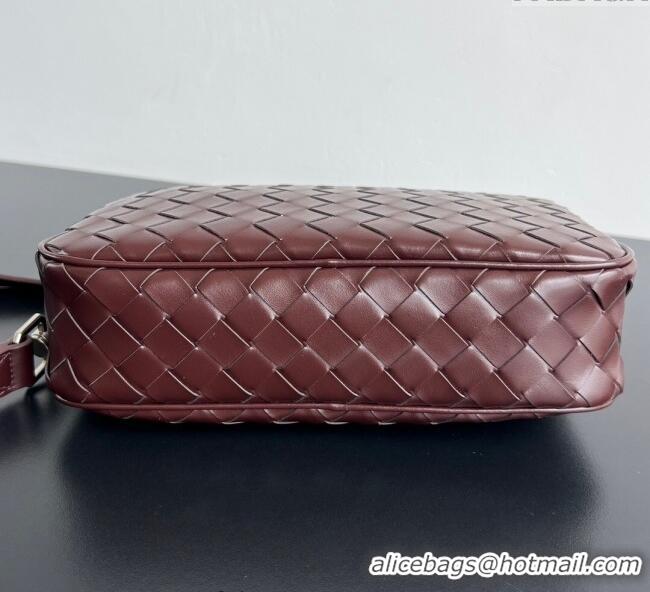 Top Grade Bottega Veneta Men's Small Camera Bag in Intrecciato Leather 755923 Madder Brown 2025