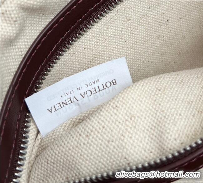 Top Grade Bottega Veneta Men's Small Camera Bag in Intrecciato Leather 755923 Madder Brown 2025