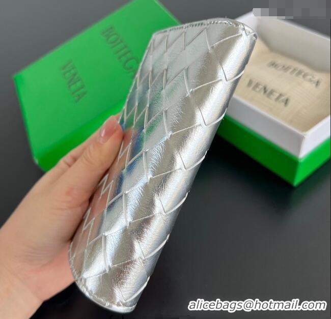 Shop Grade Bottega Veneta Medium Bi-Fold Wallet in Intrecciato Leather 667468 Silver 2025