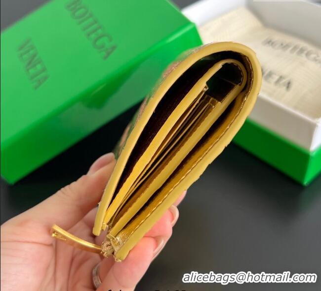 Best Product Bottega Veneta Medium Bi-Fold Wallet in Intrecciato Leather 667468 Gold 2025