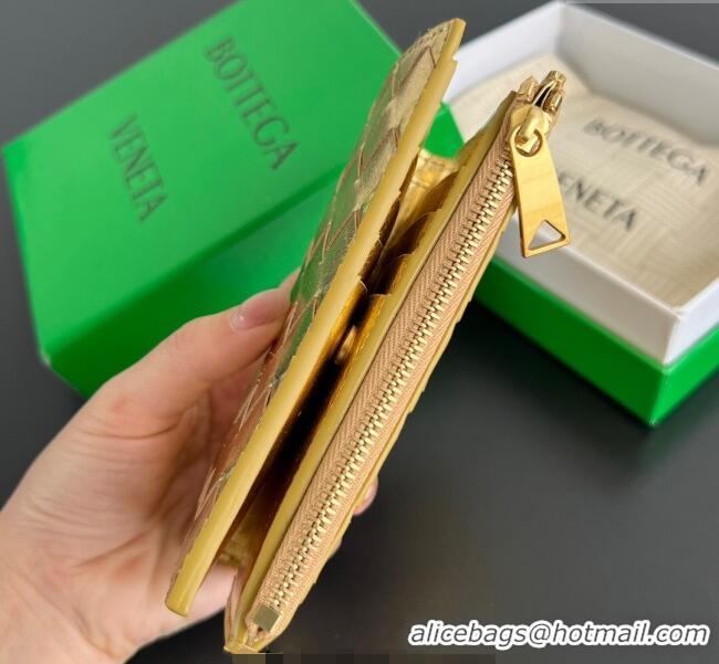 Best Product Bottega Veneta Medium Bi-Fold Wallet in Intrecciato Leather 667468 Gold 2025