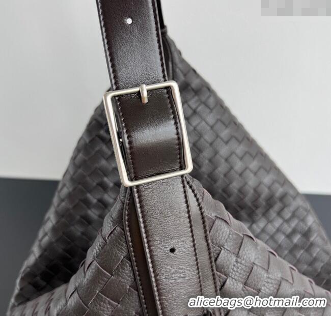Pretty Style Bottega Veneta Mens Large Traveler Hobo Bag in Intrecciato Leather 806976 Fondant Brown 2025