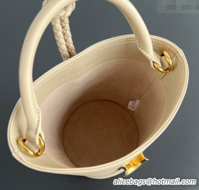 Spot Cheap Bottega Veneta Small Liberta Bucket Bag in Smooth Leather 815244 Ecru Beige 2025