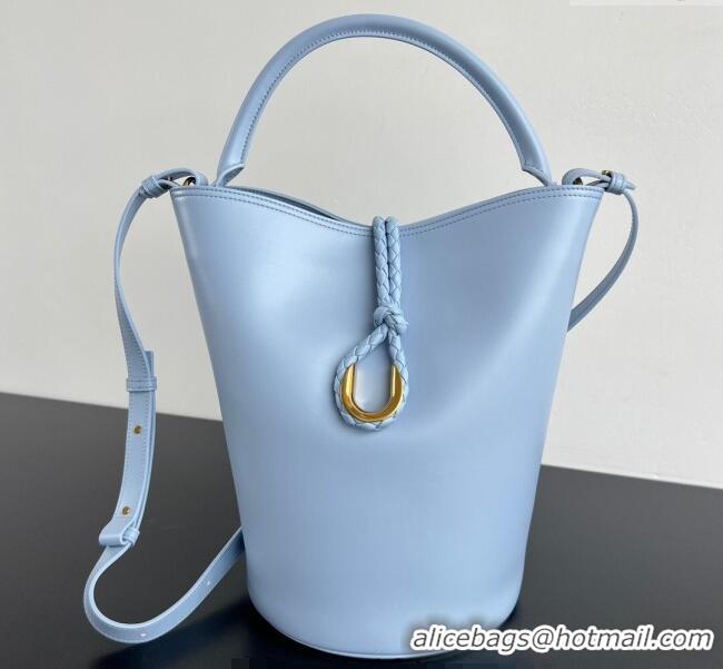Top Grade Bottega Veneta Liberta Bucket Bag in Smooth Leather 806038 Lunar Blue 2025