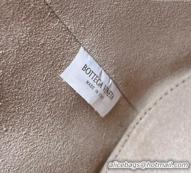 Grade Design Bottega Veneta Liberta Bucket Bag in Smooth Leather 806038 Ecru Beige 2025