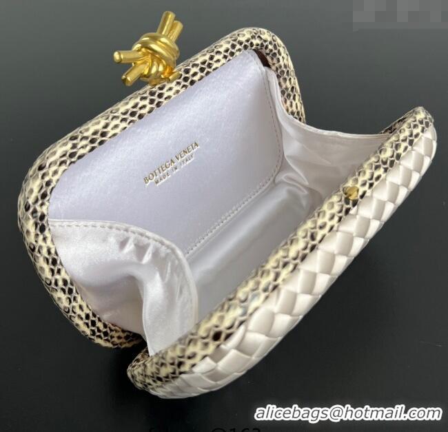 Top Grade Bottega Veneta Classic Knot Clutch in Intreccio Satin BV062501 Silver 2025