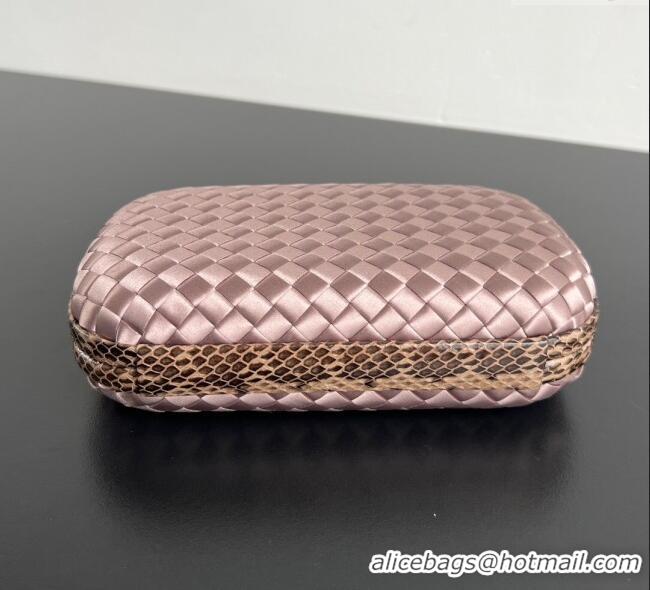 Spot Bulk Bottega Veneta Classic Knot Clutch in Intreccio Satin BV062501 Pink 2025