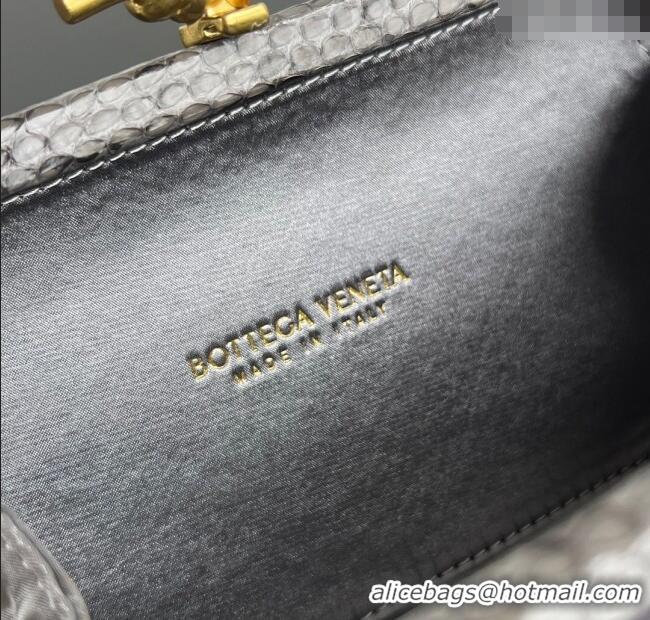 Well Crafted Bottega Veneta Classic Knot Clutch in Intreccio Satin BV062501 Dark Grey 2025