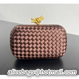 Best Product Bottega Veneta Classic Knot Clutch in Intreccio Satin BV062501 Brown 2025