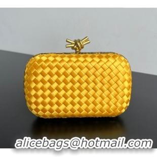 Top Grade Bottega Veneta Classic Knot Clutch in Intreccio Satin BV062501 Yellow 2025
