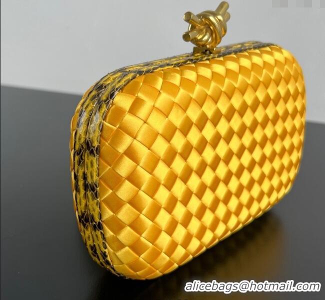 Top Grade Bottega Veneta Classic Knot Clutch in Intreccio Satin BV062501 Yellow 2025