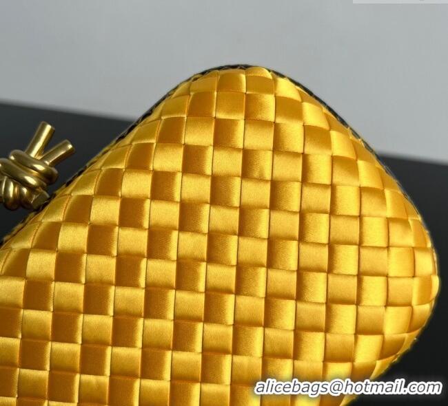 Top Grade Bottega Veneta Classic Knot Clutch in Intreccio Satin BV062501 Yellow 2025