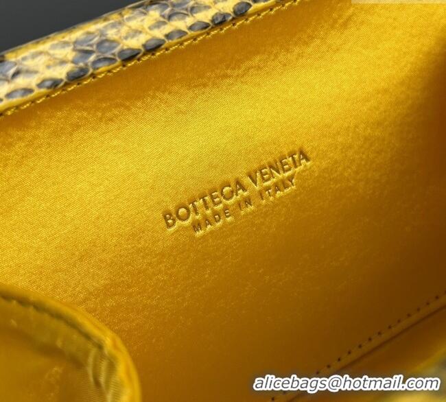 Top Grade Bottega Veneta Classic Knot Clutch in Intreccio Satin BV062501 Yellow 2025