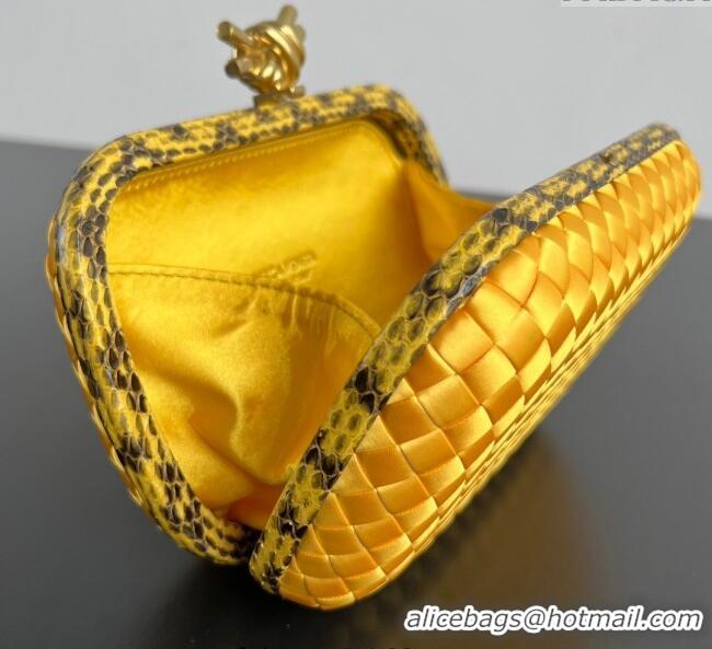 Top Grade Bottega Veneta Classic Knot Clutch in Intreccio Satin BV062501 Yellow 2025