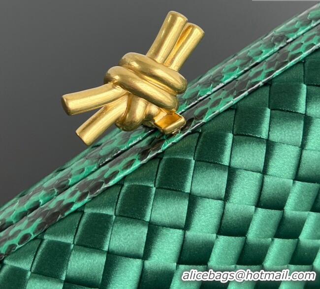 Inexpensive Bottega Veneta Classic Knot Clutch in Intreccio Satin BV062501 Green 2025