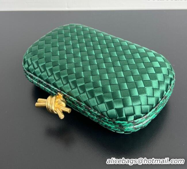 Inexpensive Bottega Veneta Classic Knot Clutch in Intreccio Satin BV062501 Green 2025