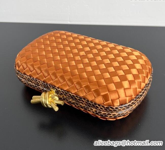 Grade Quality Bottega Veneta Classic Knot Clutch in Intreccio Satin BV062501 Yellow 2025