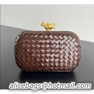 Luxury Classic Bottega Veneta Classic Knot Clutch in Intreccio Snakeskin Leather BV062501 Brown 2025